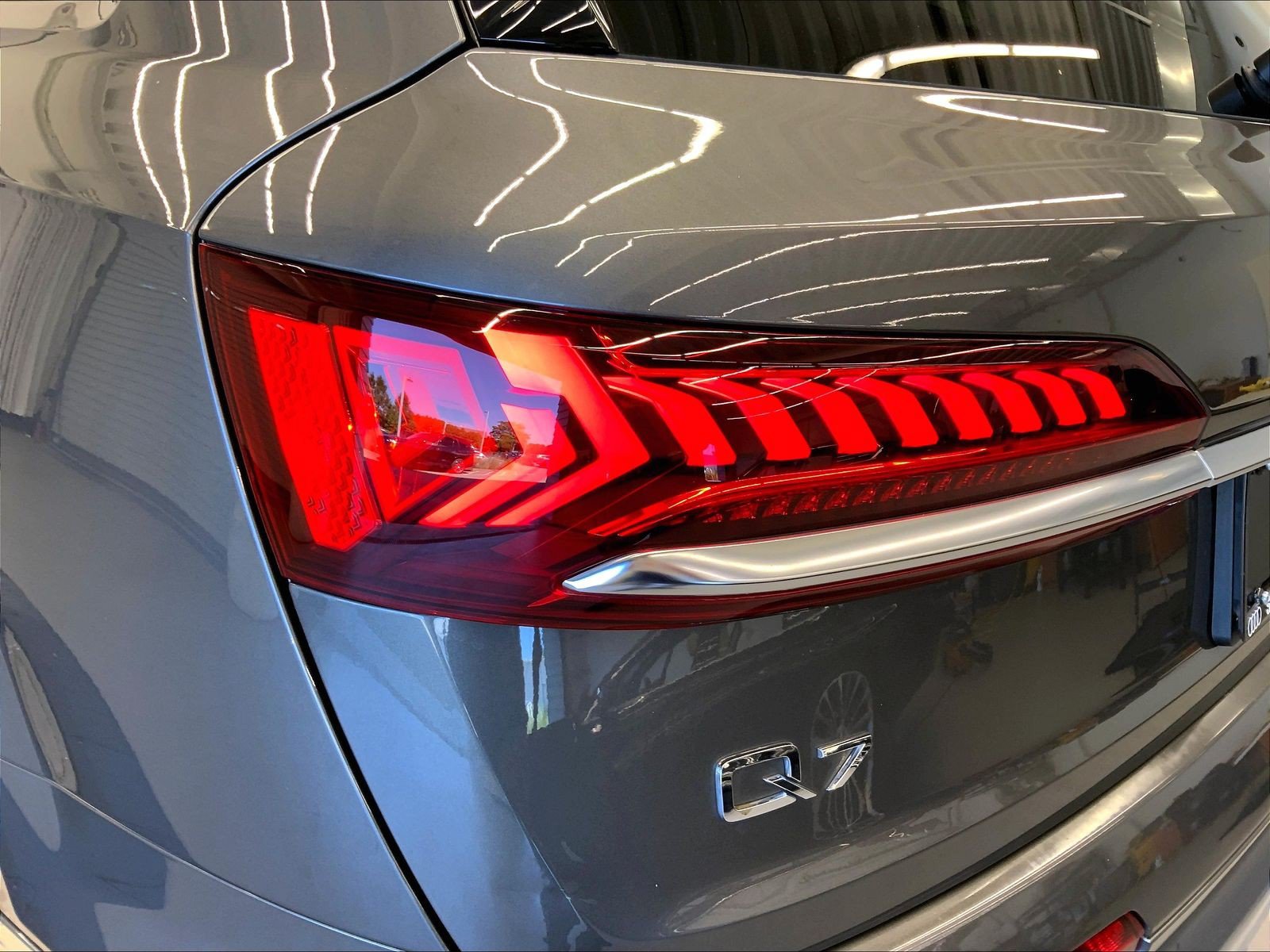 Certified 2023 Audi Q7 2.0T Premium w/ Convenience Package AWD/4WD image 28