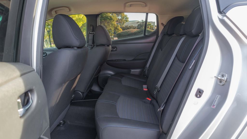 Used 2021 Nissan Leaf S w/ S Charge Package image 29