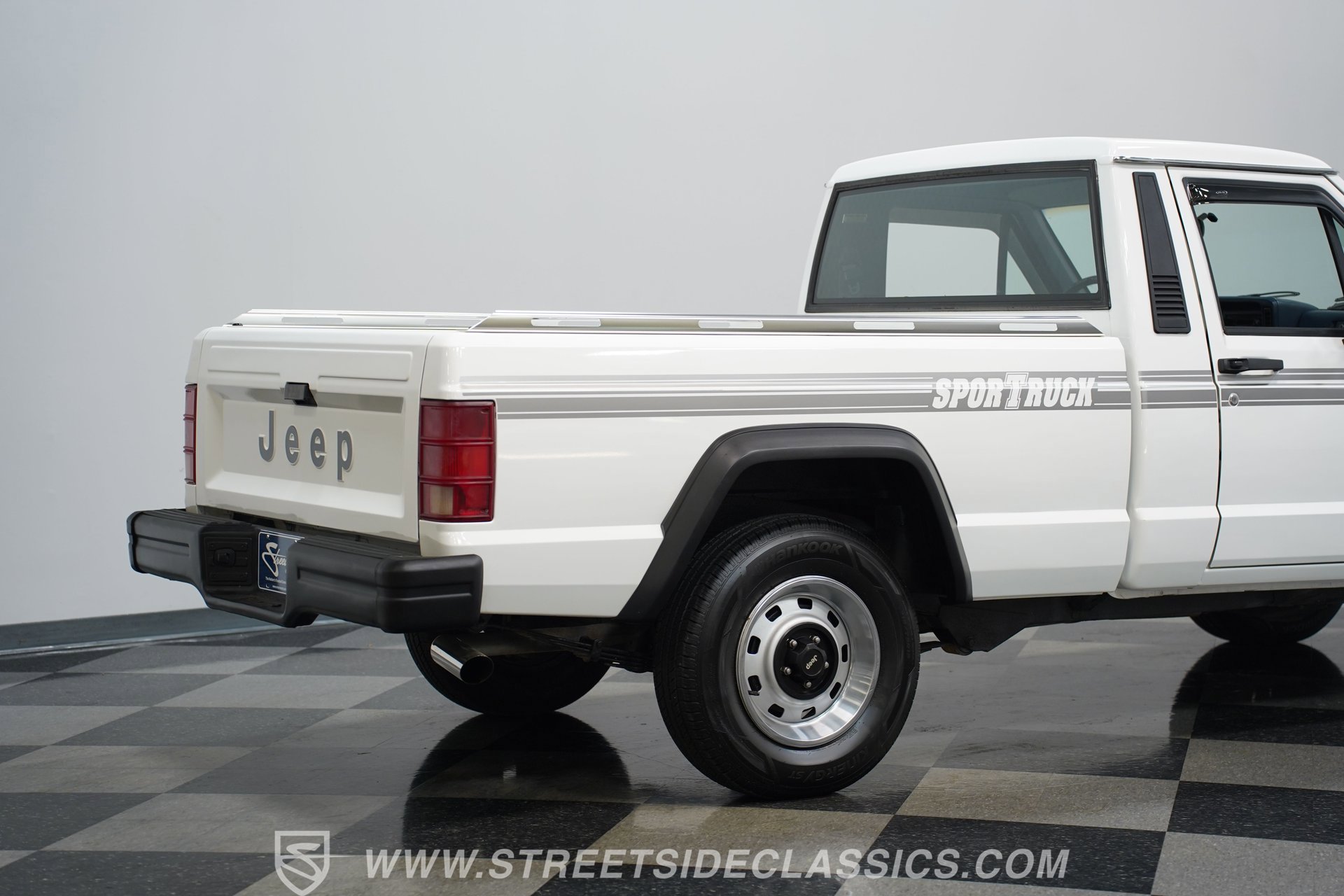 Used 1989 Jeep Comanche 2WD image 26