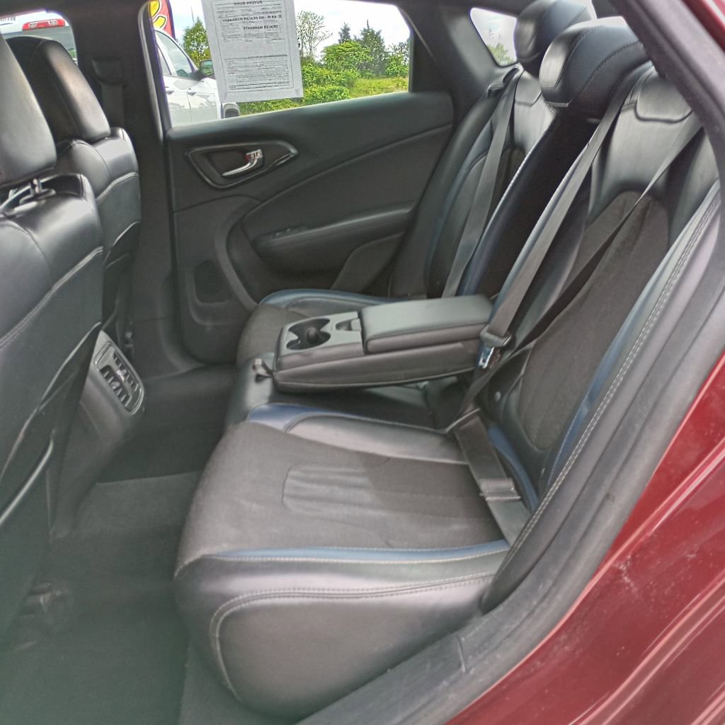 Used 2015 Chrysler 200 S w/ Navigation & Sound Group I FWD image 17