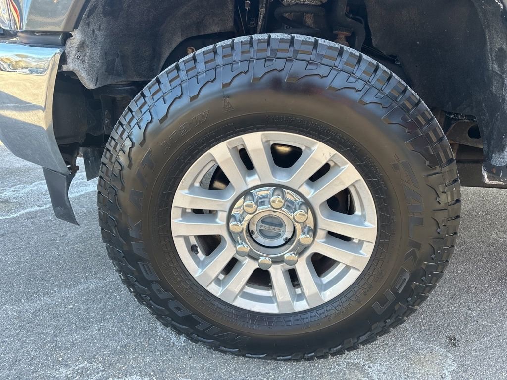 Used 2019 Ford F250 XLT w/ Snow Plow Prep Package image 32