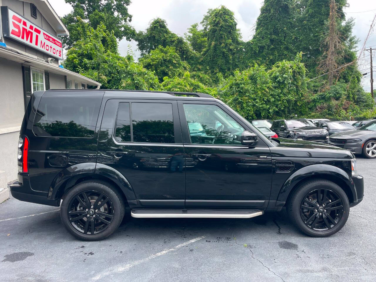 Used 2016 Land Rover LR4 HSE Silver Edition AWD/4WD image 5