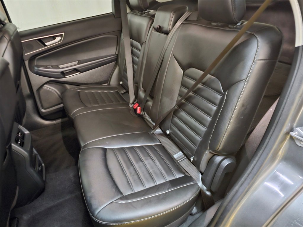 Used 2021 Ford Edge SEL w/ Cargo Accessory Package image 17