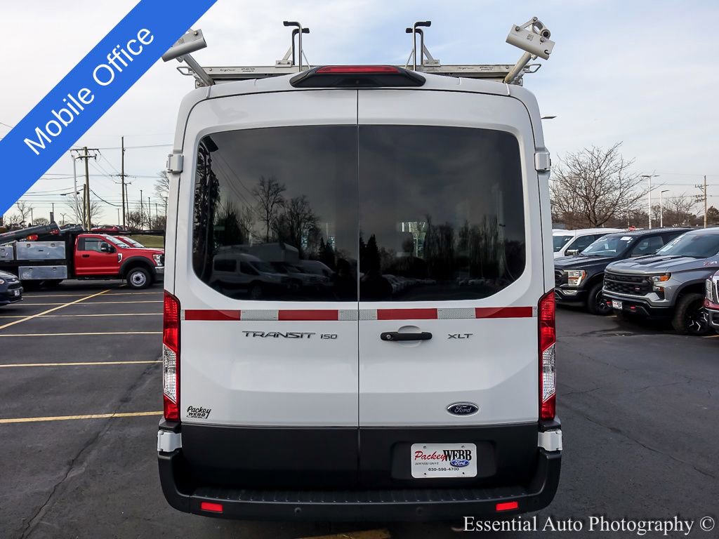 Used 2019 Ford Transit 150 XLT image 6