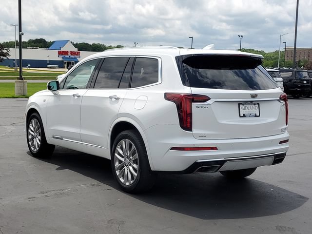 Used 2022 Cadillac XT6 Premium Luxury w/ LPO, Floor Liner Package AWD/4WD image 4