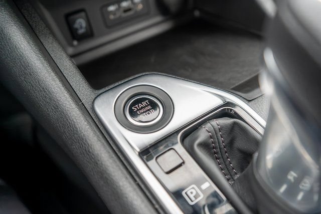 Used 2025 Nissan Sentra SV w/ All-Weather Package FWD image 29