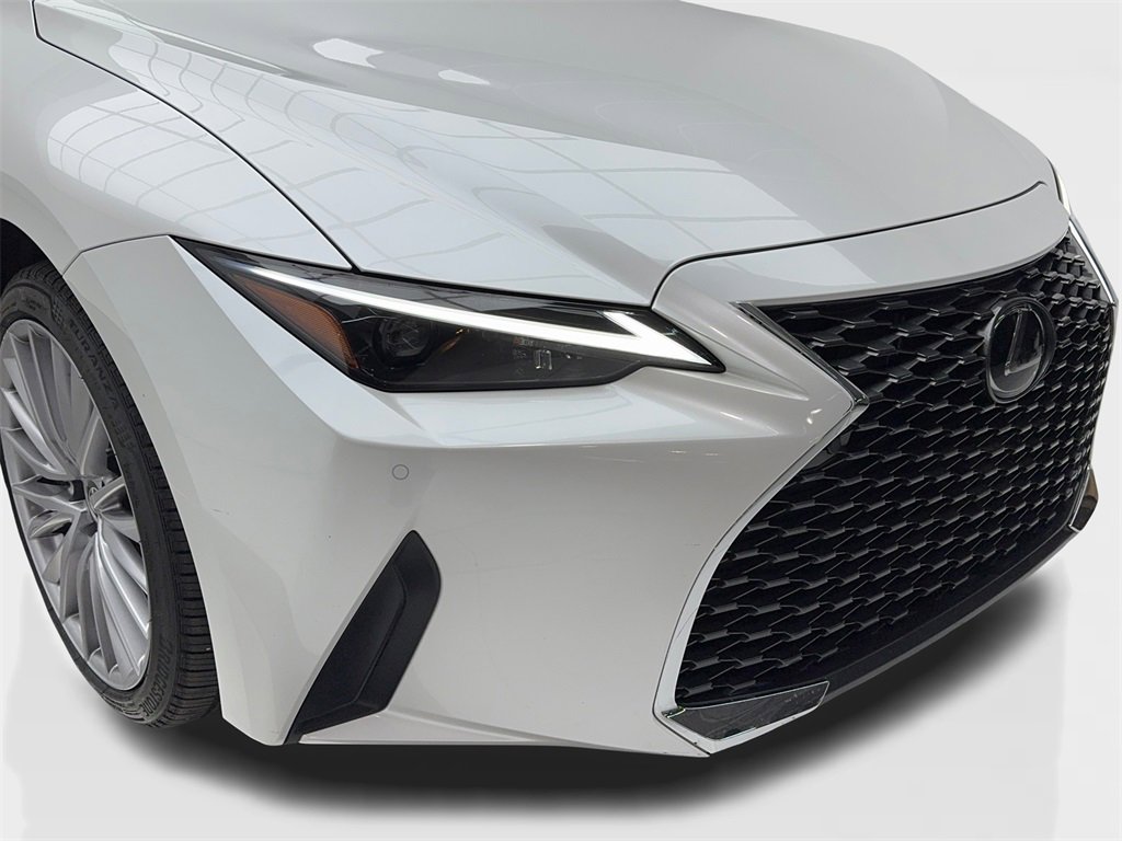 Used 2023 Lexus IS 300 AWD w/ Premium Package image 3