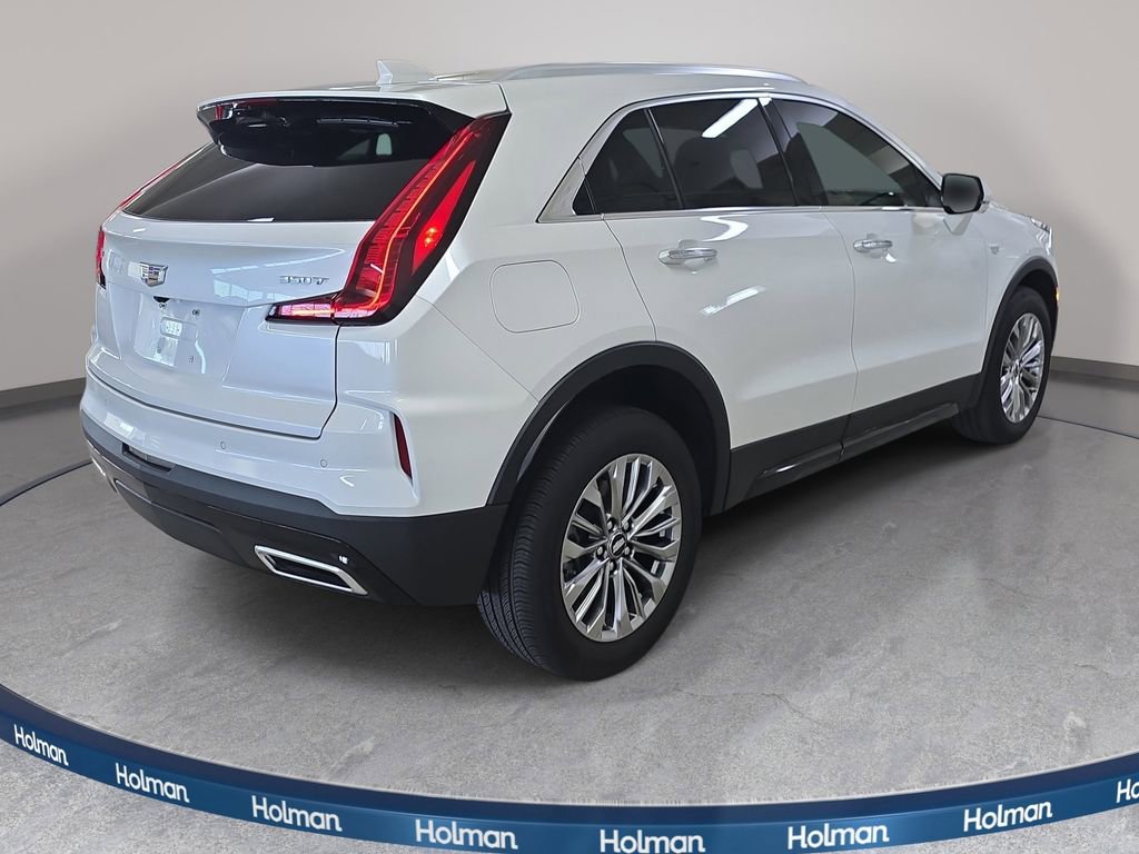 Used 2025 Cadillac XT4 Premium Luxury w/ Technology Package image 7