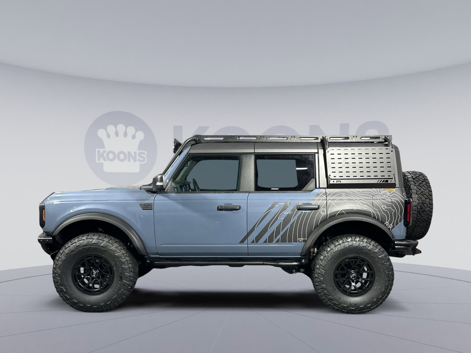 New 2025 Ford Bronco Badlands image 2