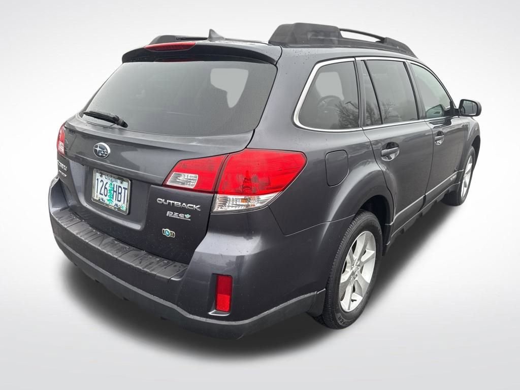 Used 2013 Subaru Outback 2.5i Limited image 7