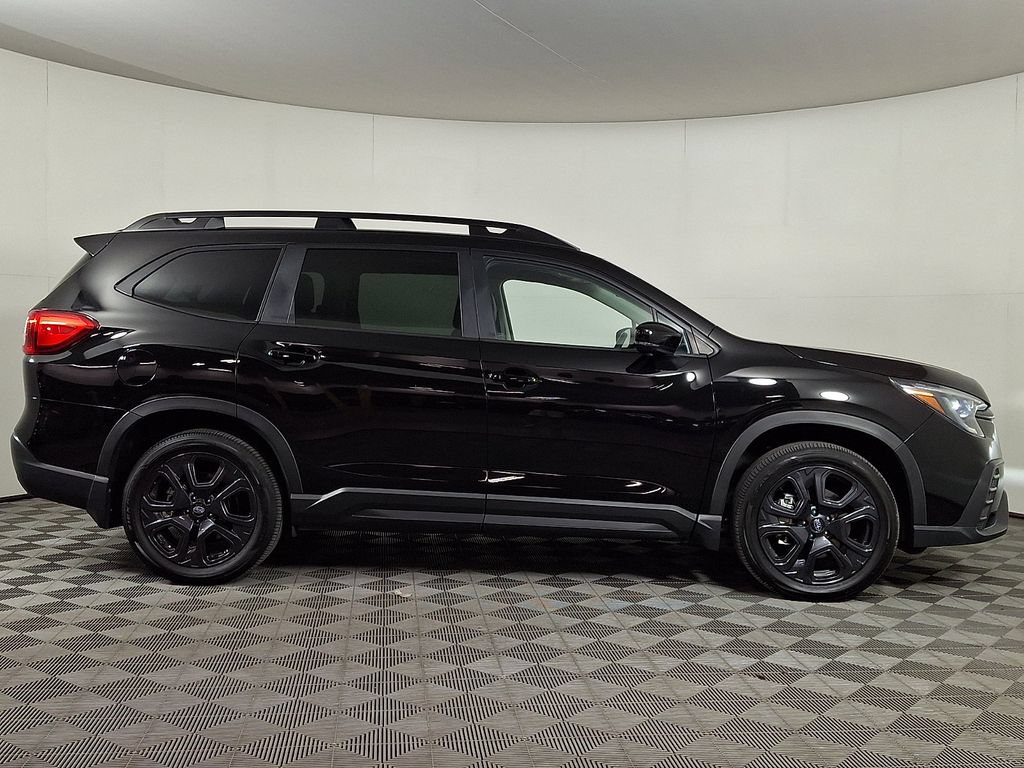Used 2024 Subaru Ascent Onyx Edition w/ Popular Package Onyx AWD/4WD image 10