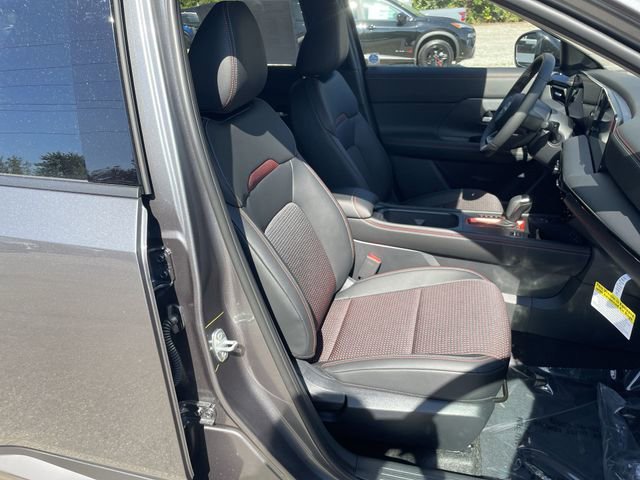 New 2026 Nissan Kicks SR w/ Cold Weather Package image 19