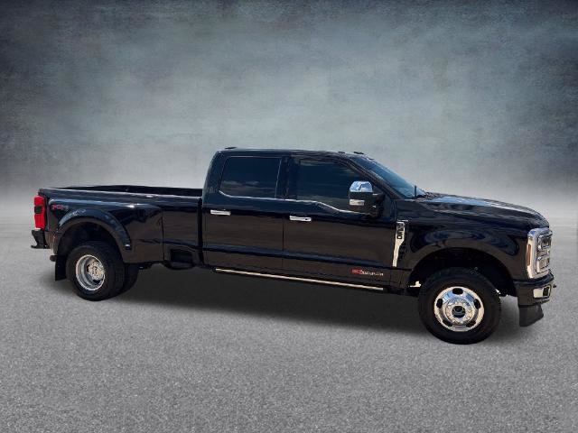 Certified 2025 Ford F350 Platinum w/ Platinum Plus Package AWD/4WD image 9