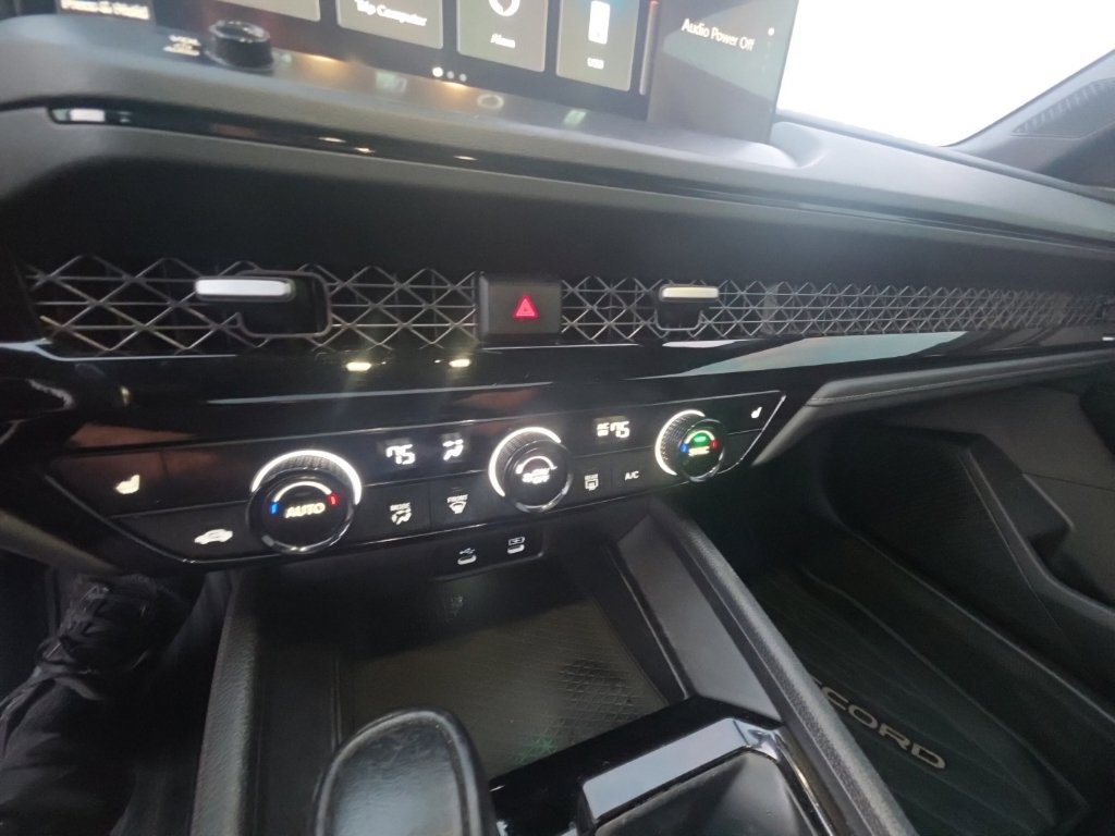 Used 2024 Honda Accord Sport image 20