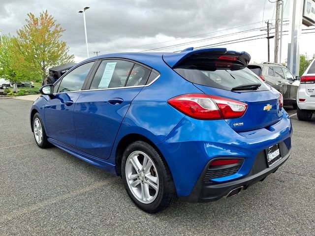 Used 2017 Chevrolet Cruze LT w/ RS Package FWD image 4
