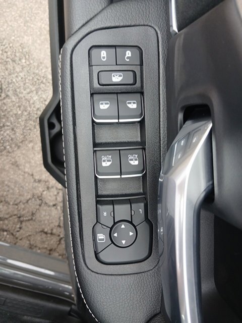 New 2027 RAM 4500 4x4 Crew Cab DRW w/ Laramie Trim Package image 51