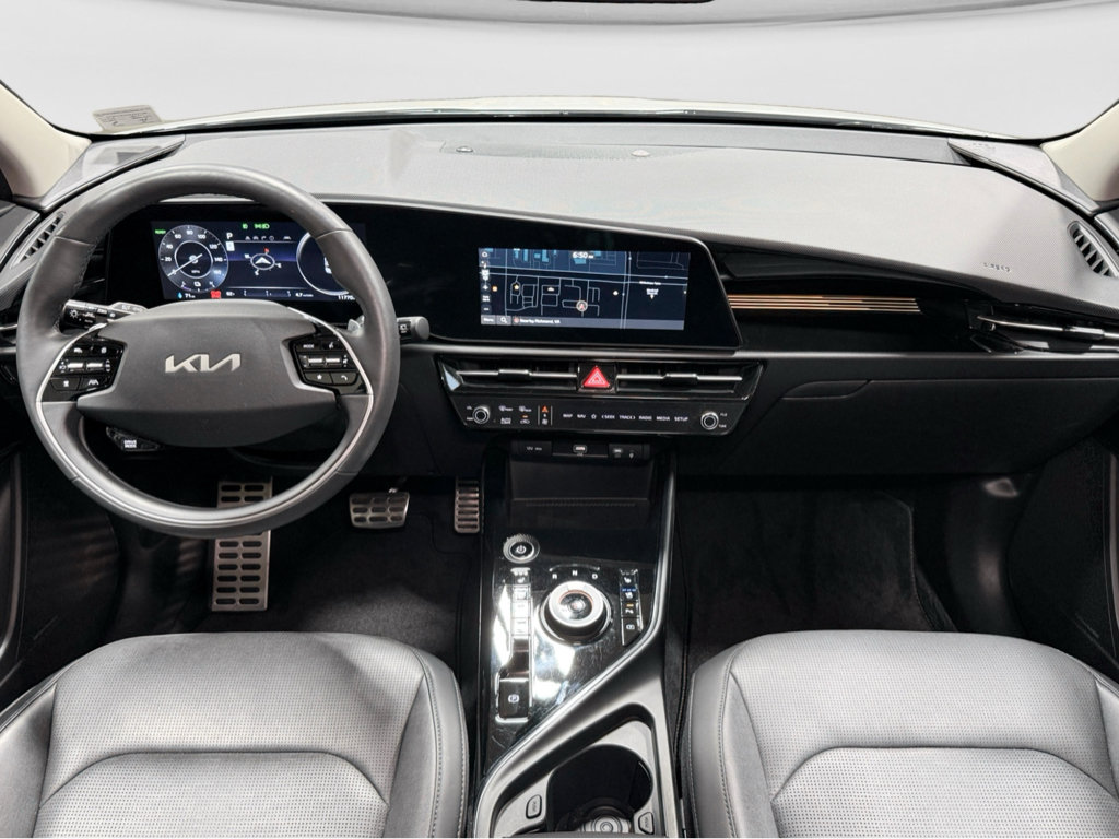 Used 2024 Kia Niro Wave w/ Wave Preserve Package FWD image 17