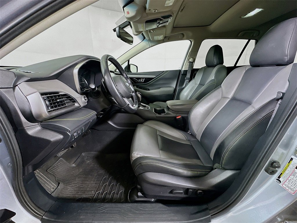 Used 2021 Subaru Outback Onyx Edition XT w/ Popular Package #2 image 14