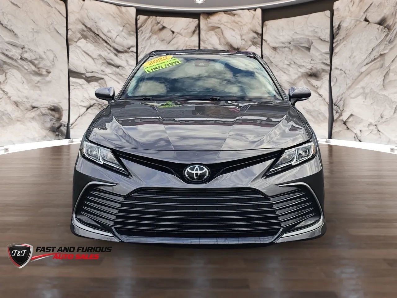 Used 2023 Toyota Camry LE FWD image 2