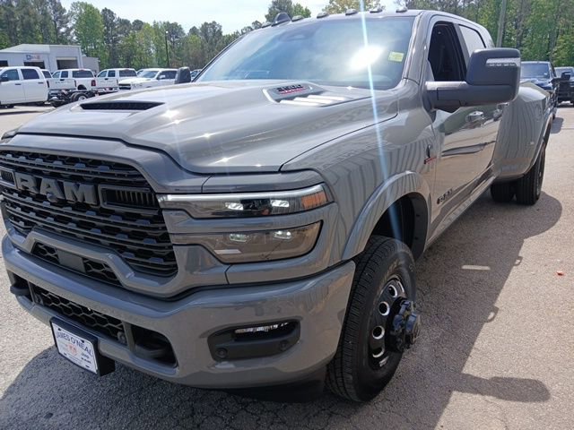 New 2026 RAM 3500 Limited image 15