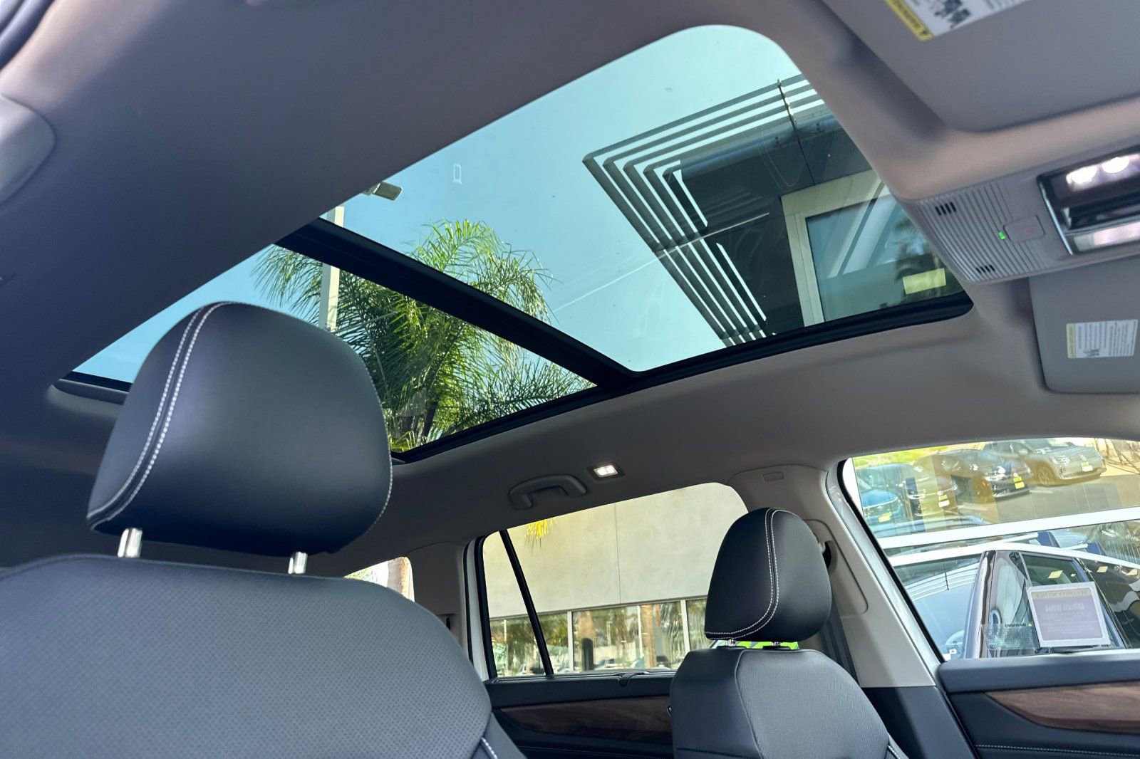 New 2026 Volkswagen Atlas SE image 16