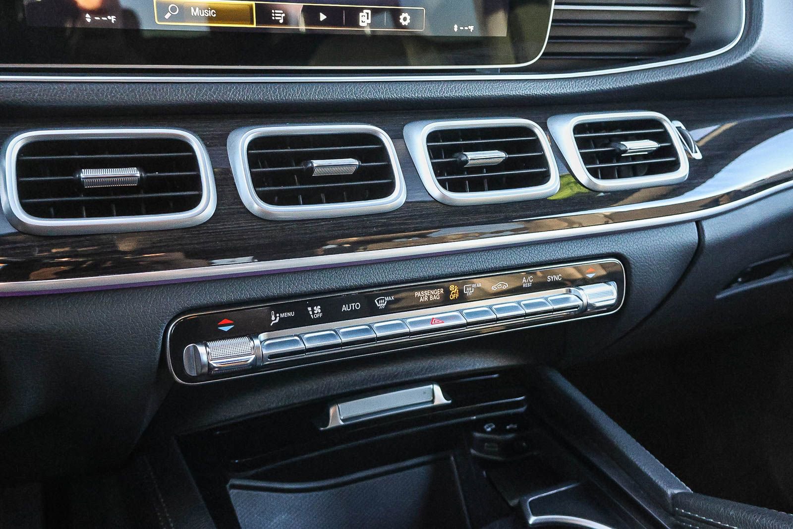 Used 2022 Mercedes-Benz GLE 350 4MATIC image 39