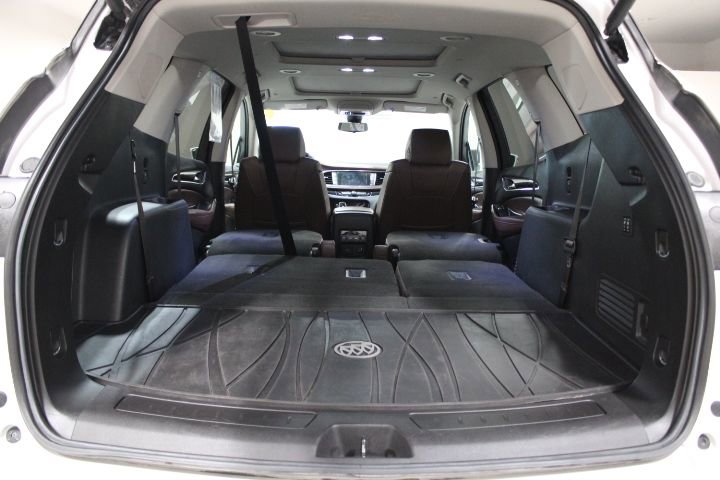 Used 2020 Buick Enclave Avenir w/ Avenir Technology Package image 15