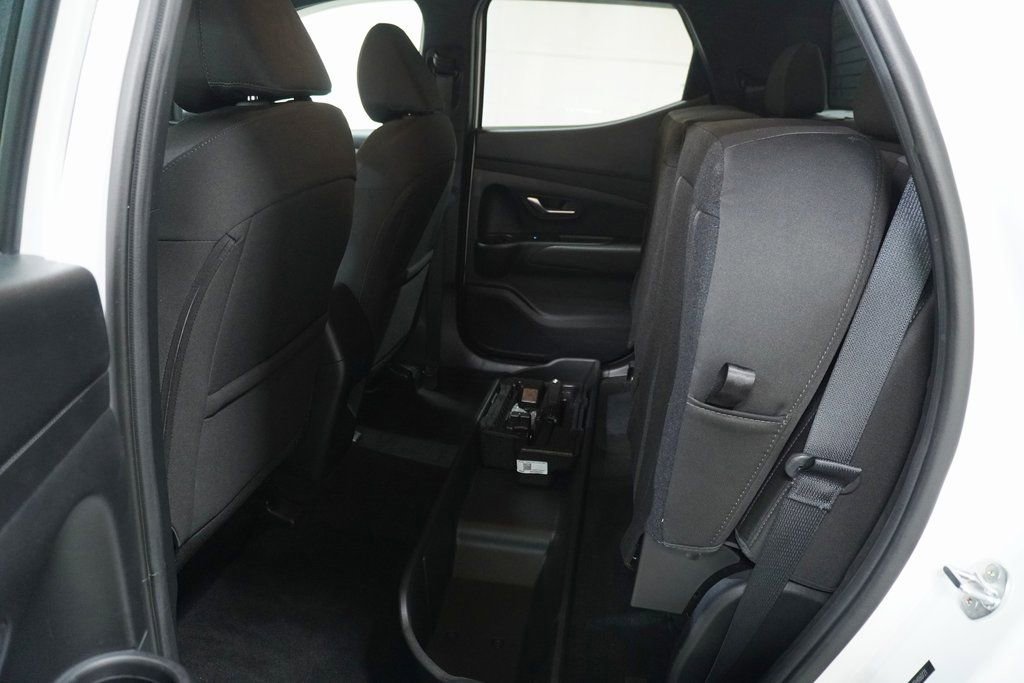 Used 2023 Hyundai Santa Cruz SE image 13