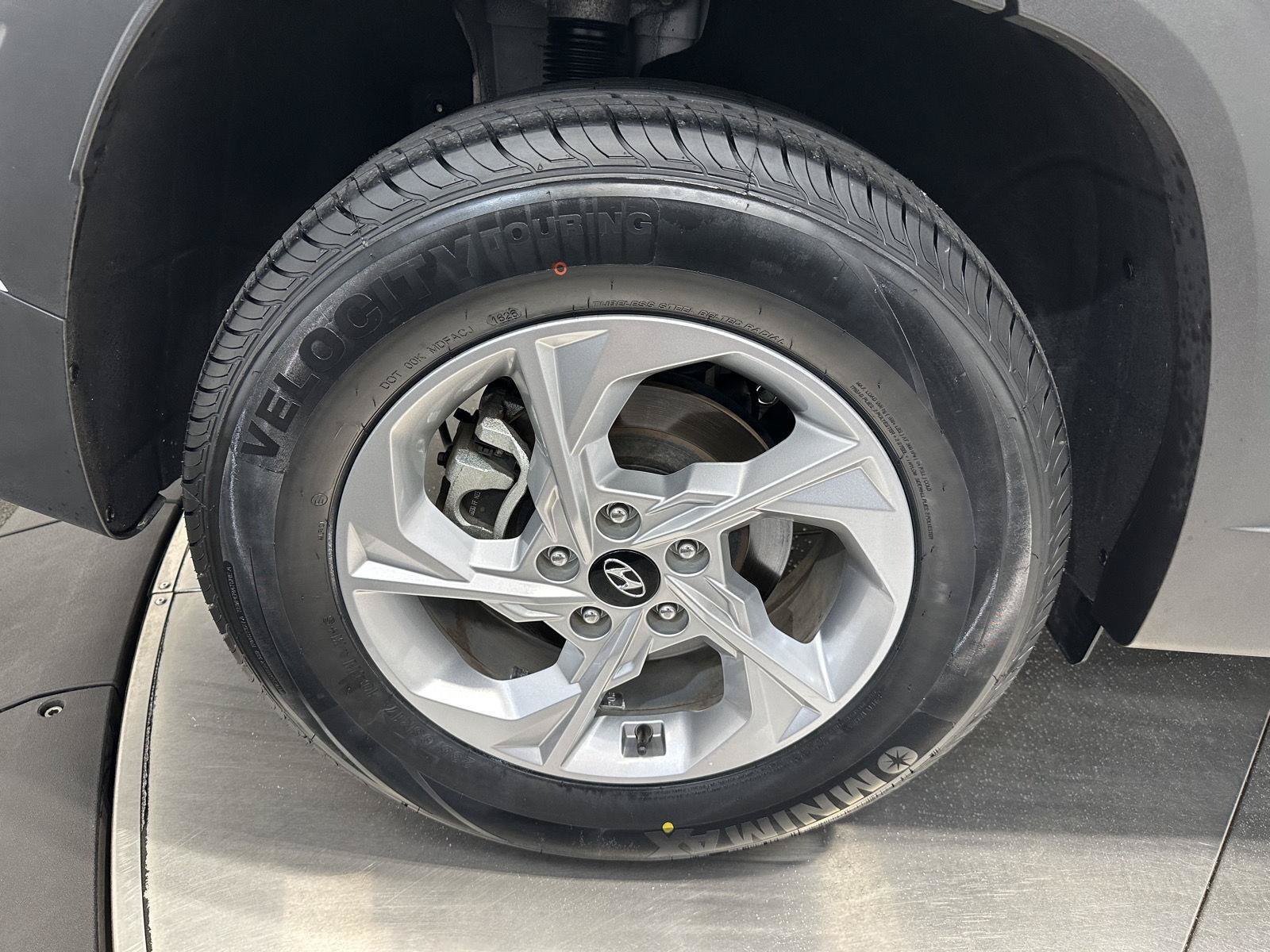 Certified 2024 Hyundai Tucson SEL AWD/4WD image 11
