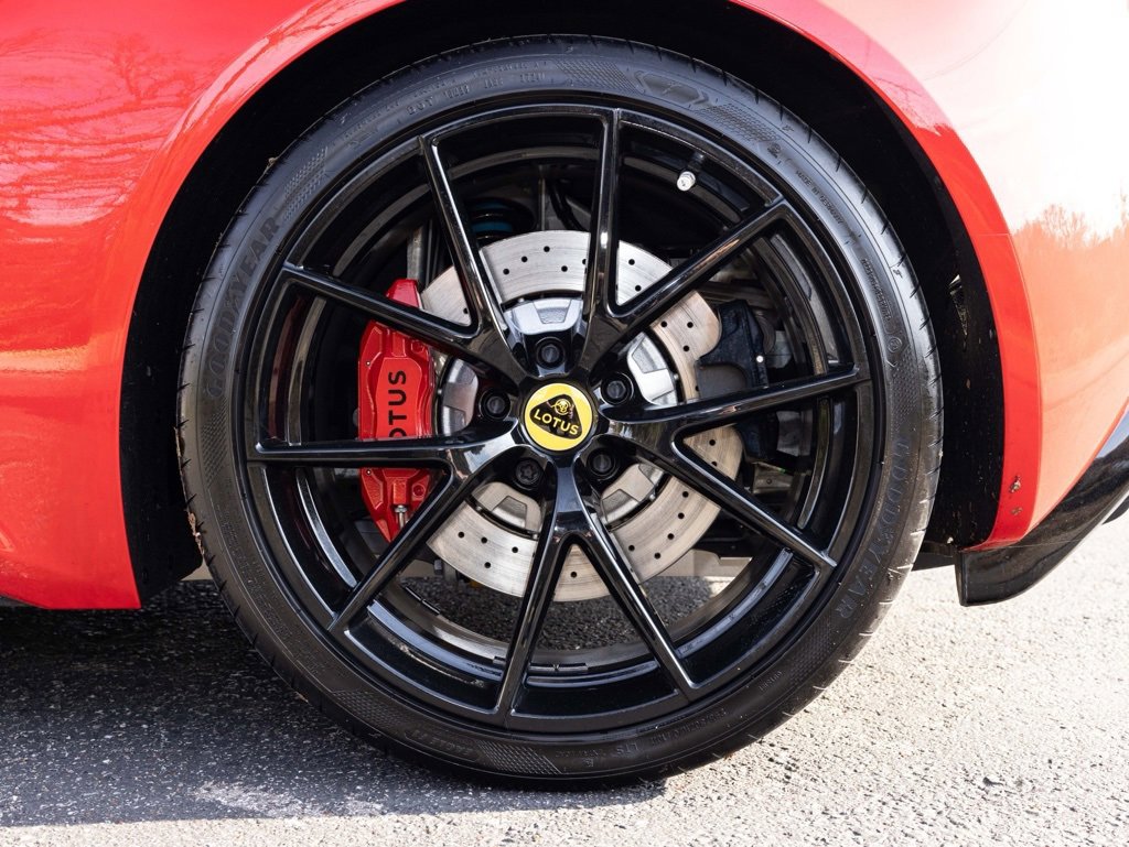 Used 2025 Lotus Emira image 63