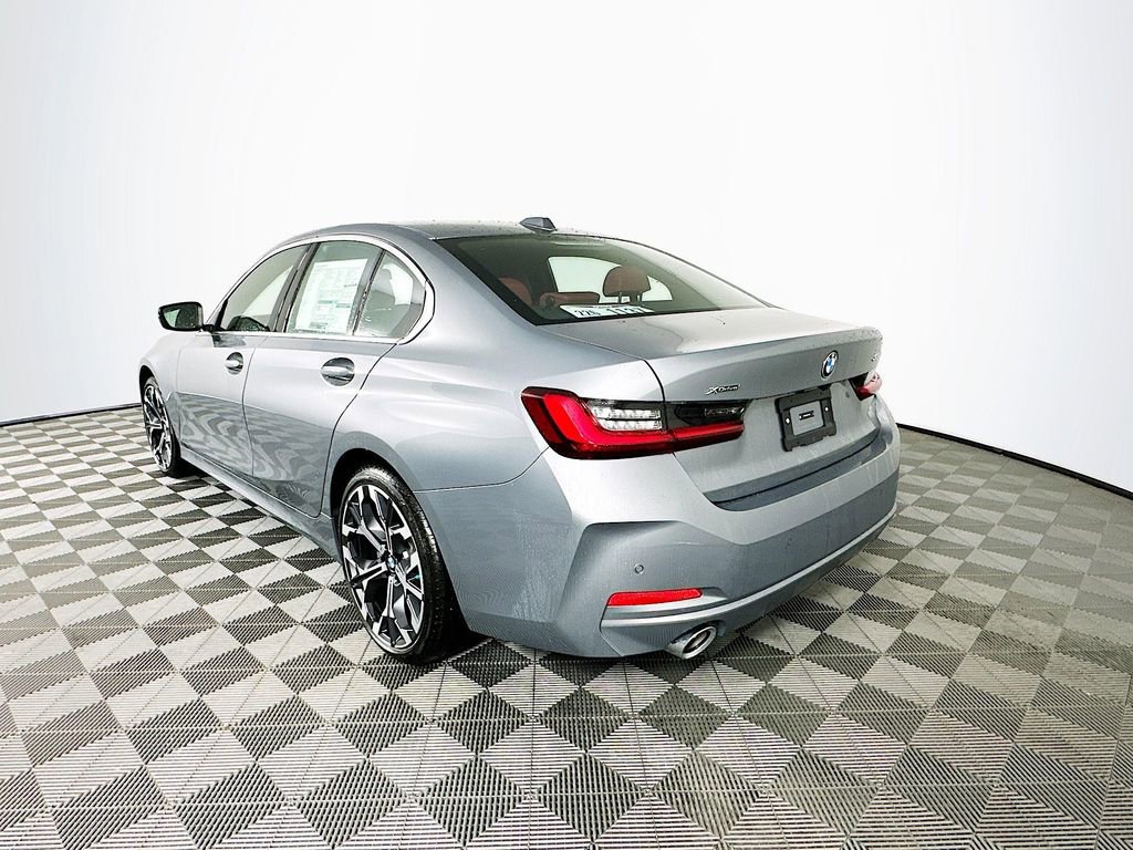 Used 2025 BMW 330i xDrive Sedan w/ M Sport Package image 6