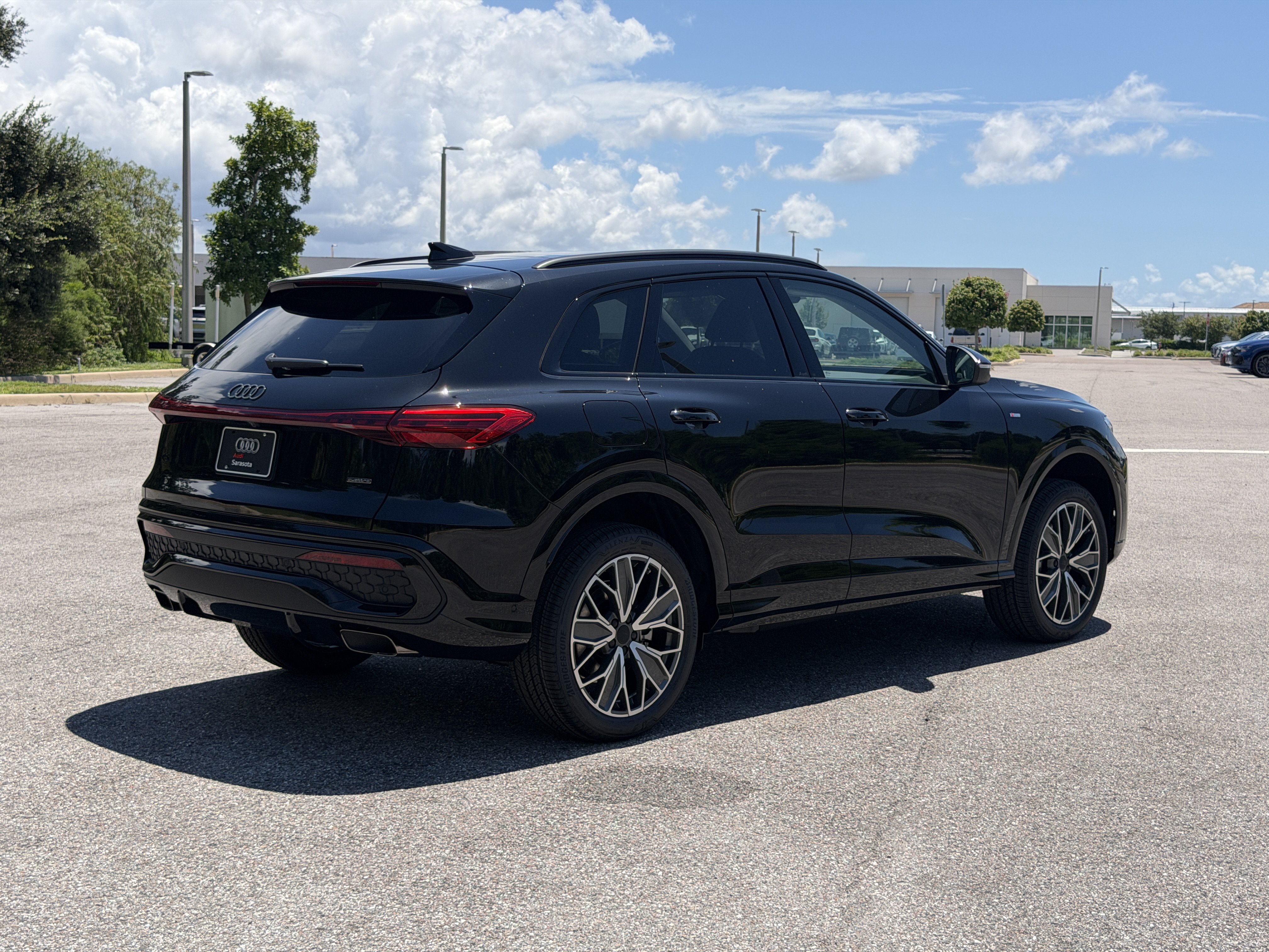 New 2026 Audi Q5 Premium AWD/4WD image 7