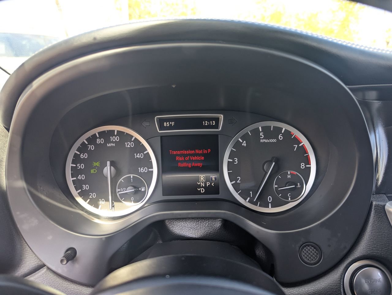 Certified 2019 INFINITI QX30 w/ Cargo Package image 29