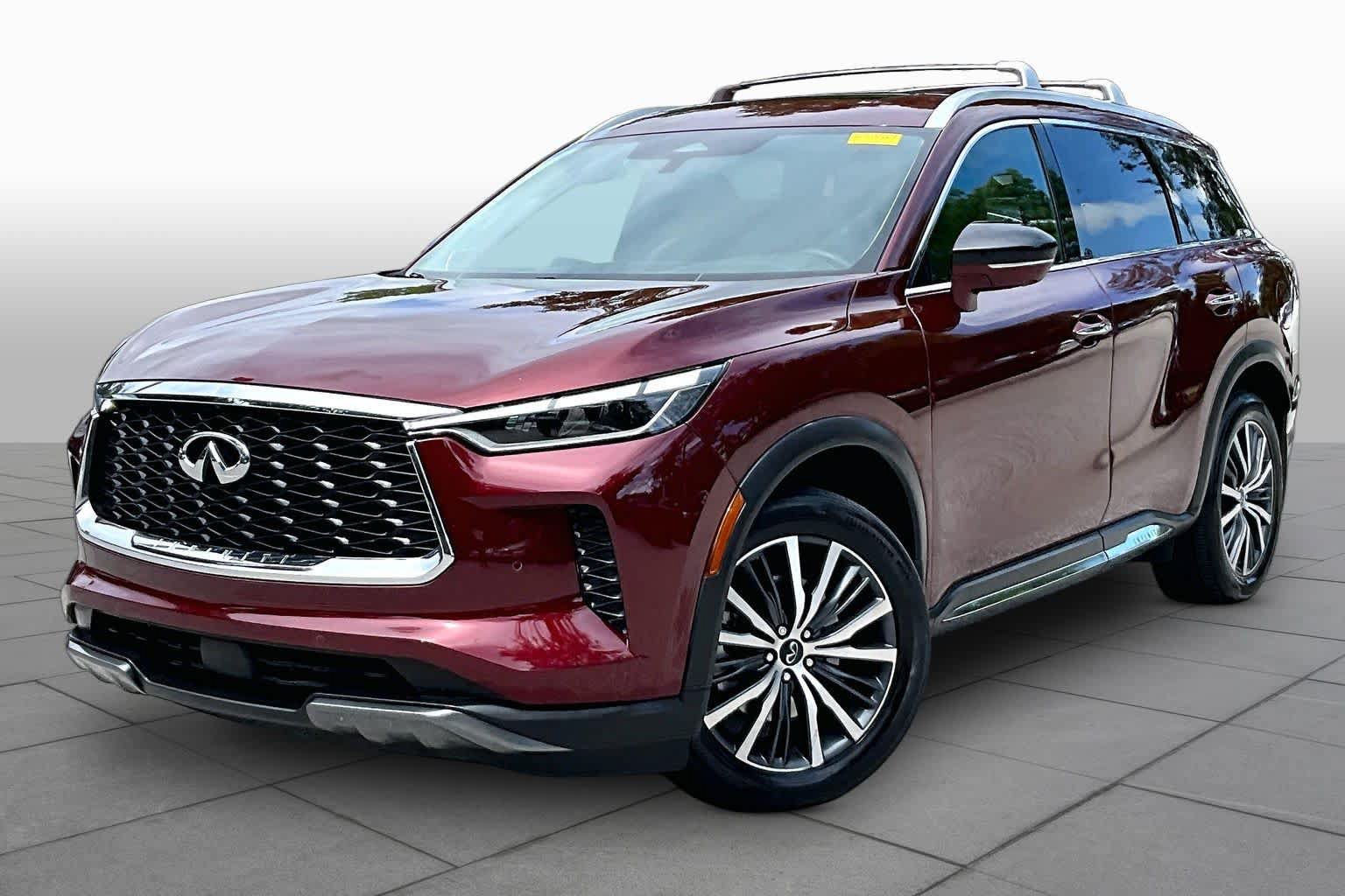 Used 2023 INFINITI QX60 Sensory w/ Cargo Package