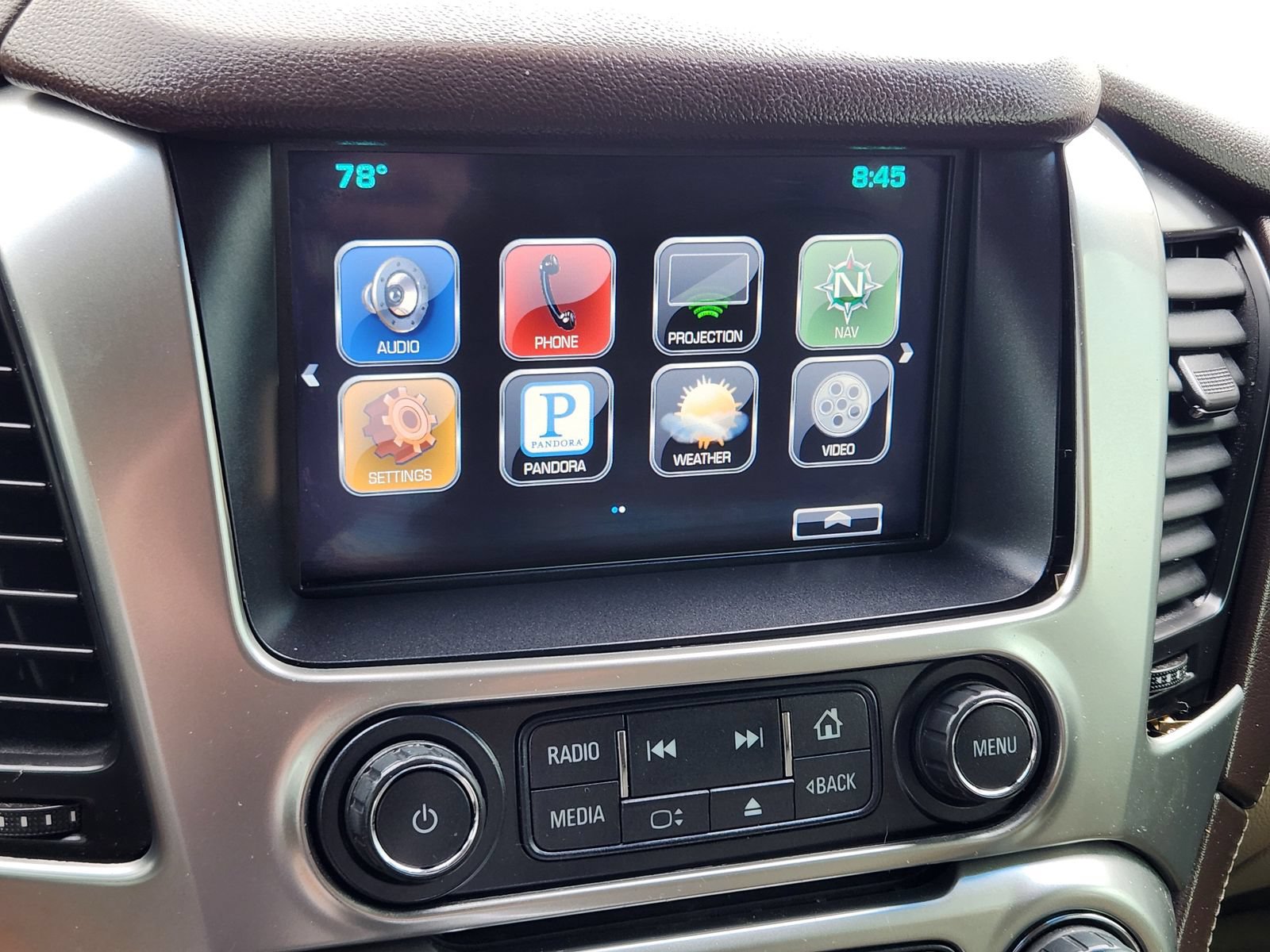 Used 2016 Chevrolet Tahoe LT RWD image 18
