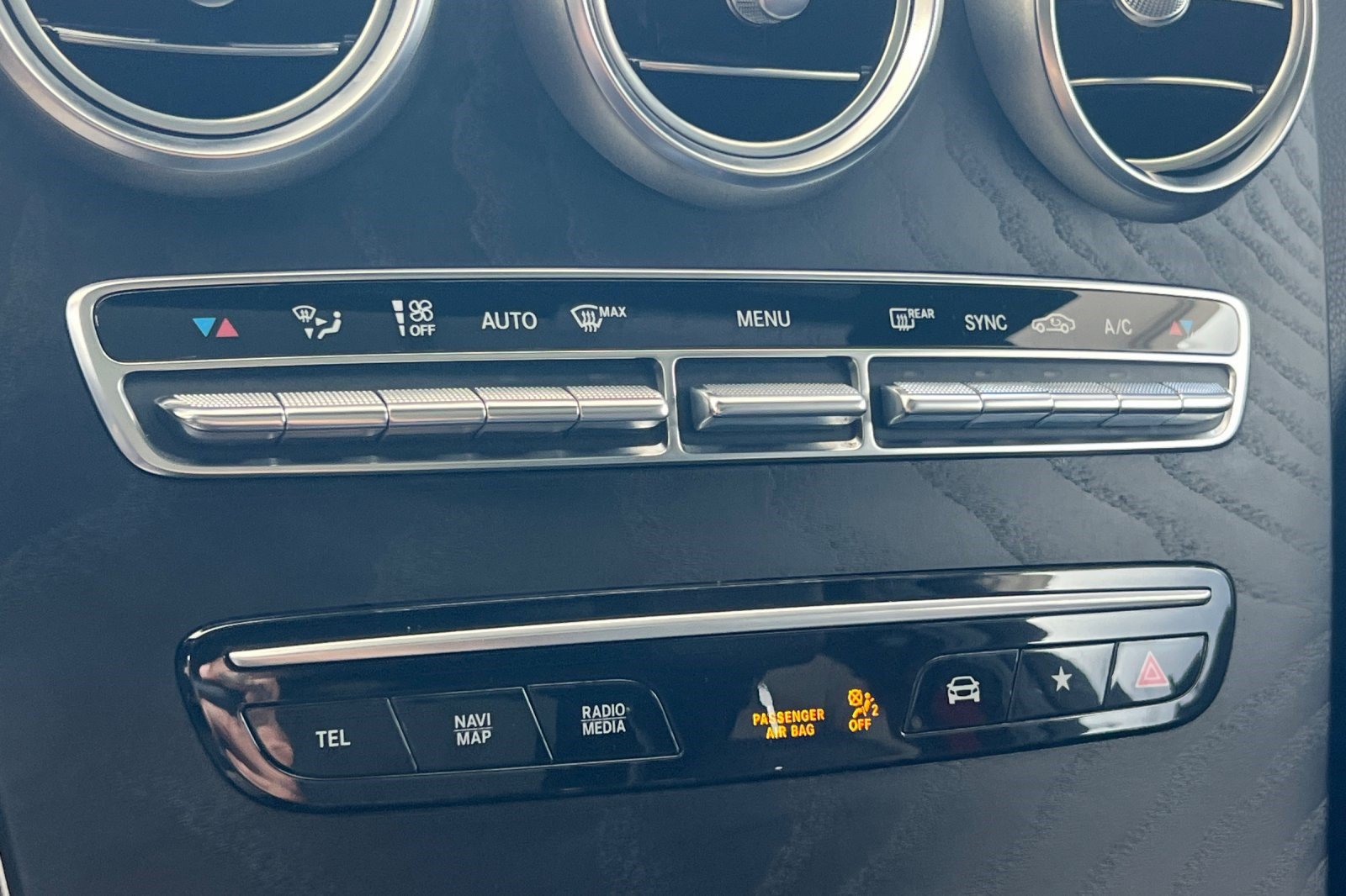 Used 2020 Mercedes-Benz GLC 43 AMG 4MATIC image 17