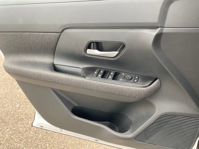 New 2026 Nissan Kicks SV w/ Cold Weather Package image 13