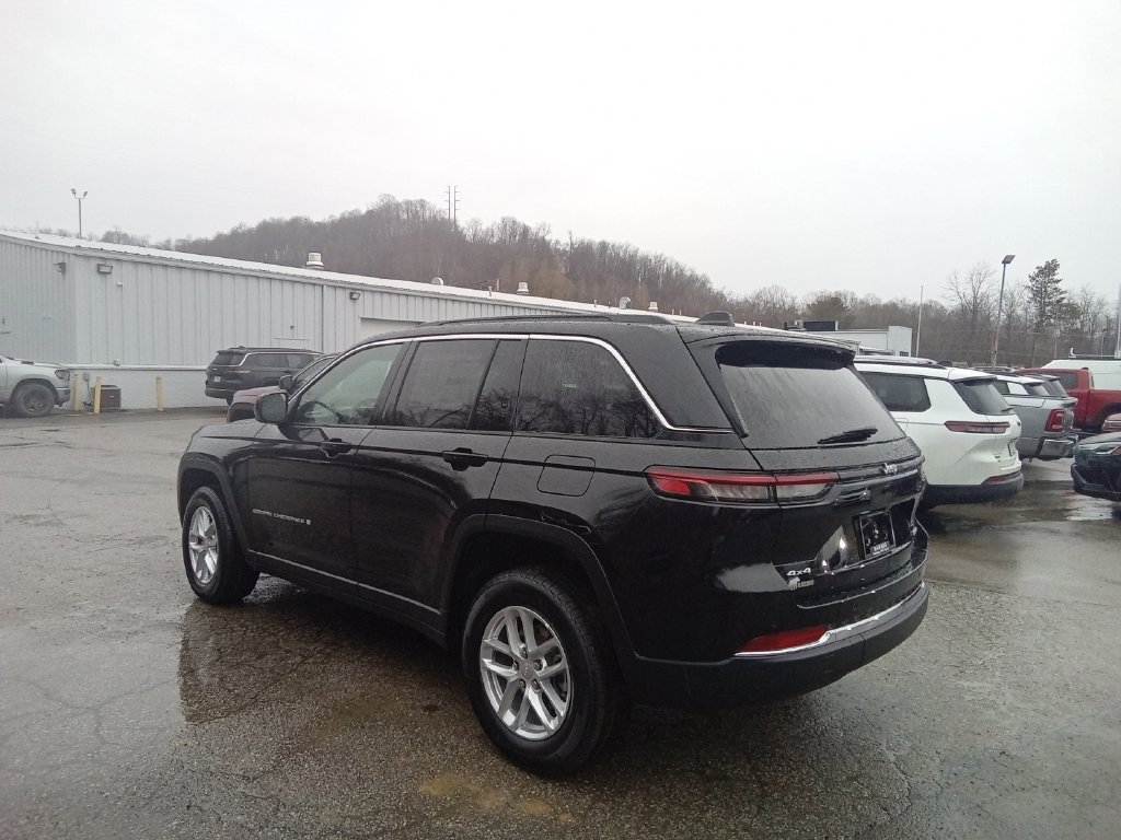 New 2026 Jeep Grand Cherokee Laredo X AWD/4WD image 6