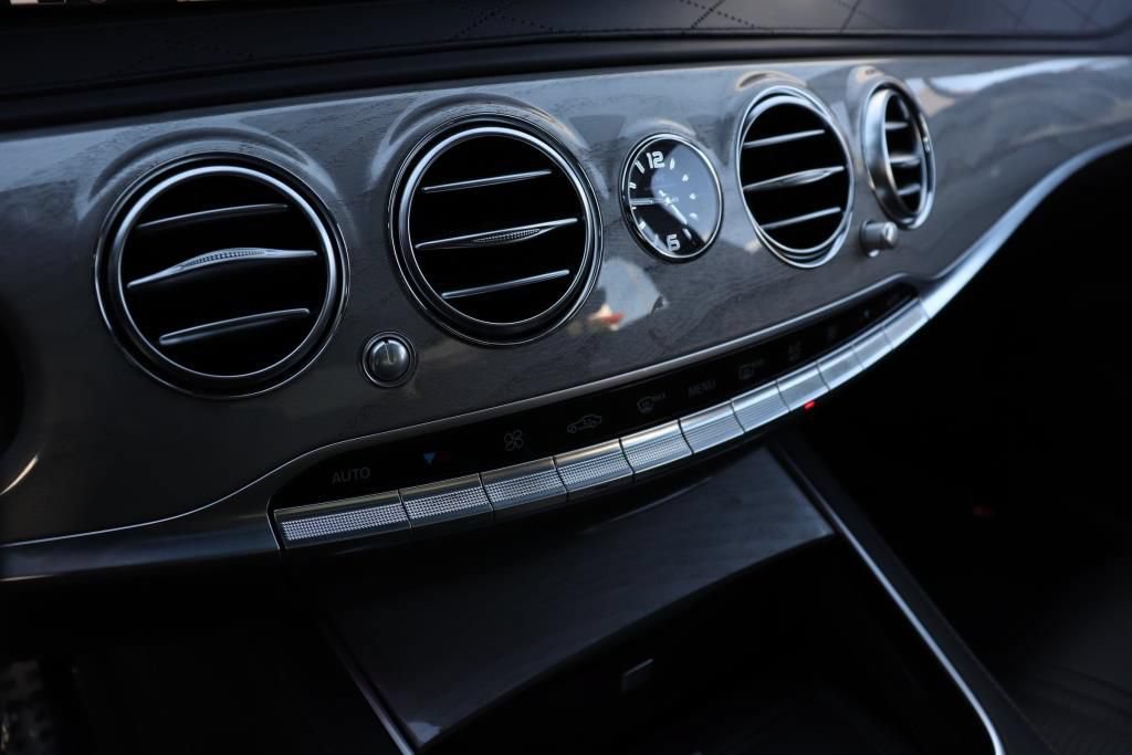 Used 2015 Mercedes-Benz S 63 AMG 4MATIC Sedan image 62