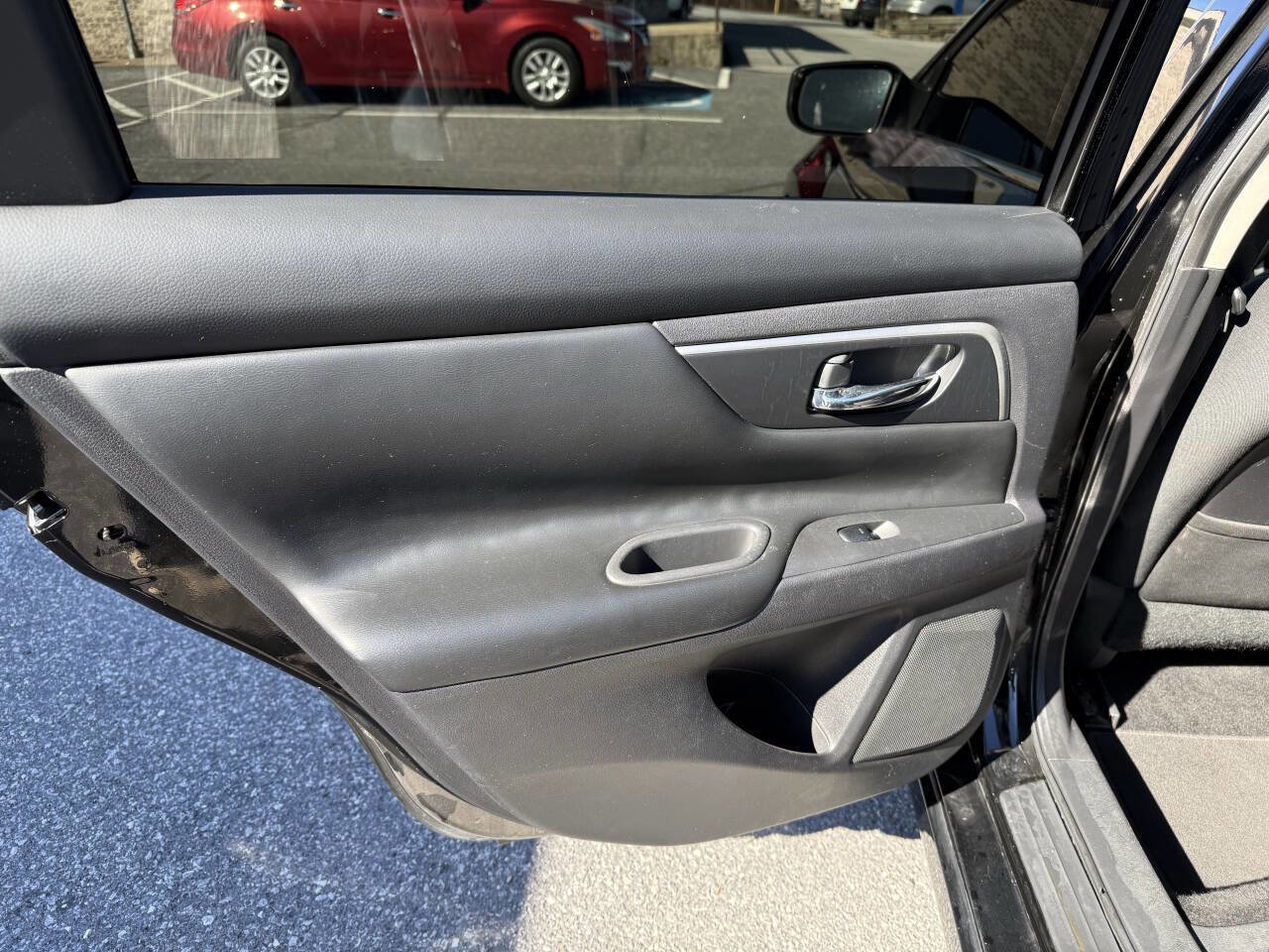 Used 2017 Nissan Altima 2.5 SV FWD image 12