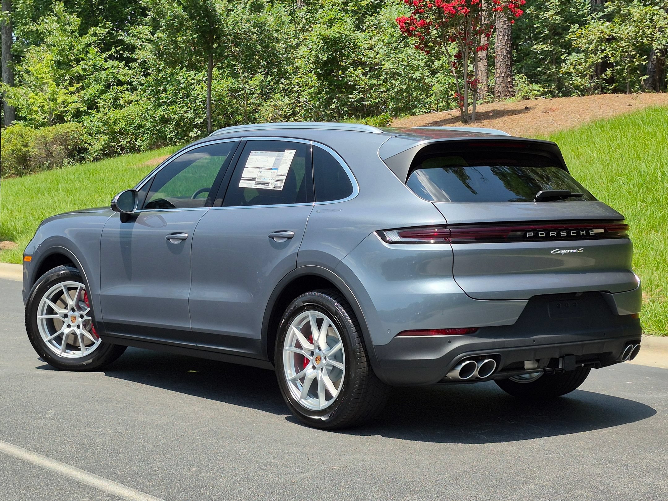 New 2026 Porsche Cayenne S AWD/4WD image 3