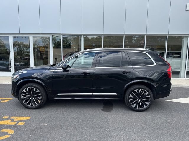 Certified 2025 Volvo XC90 B6 Plus AWD/4WD image 2