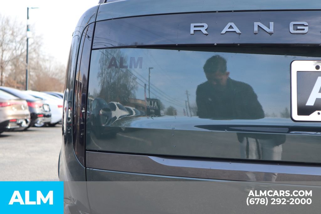 Used 2023 Land Rover Range Rover SE image 10