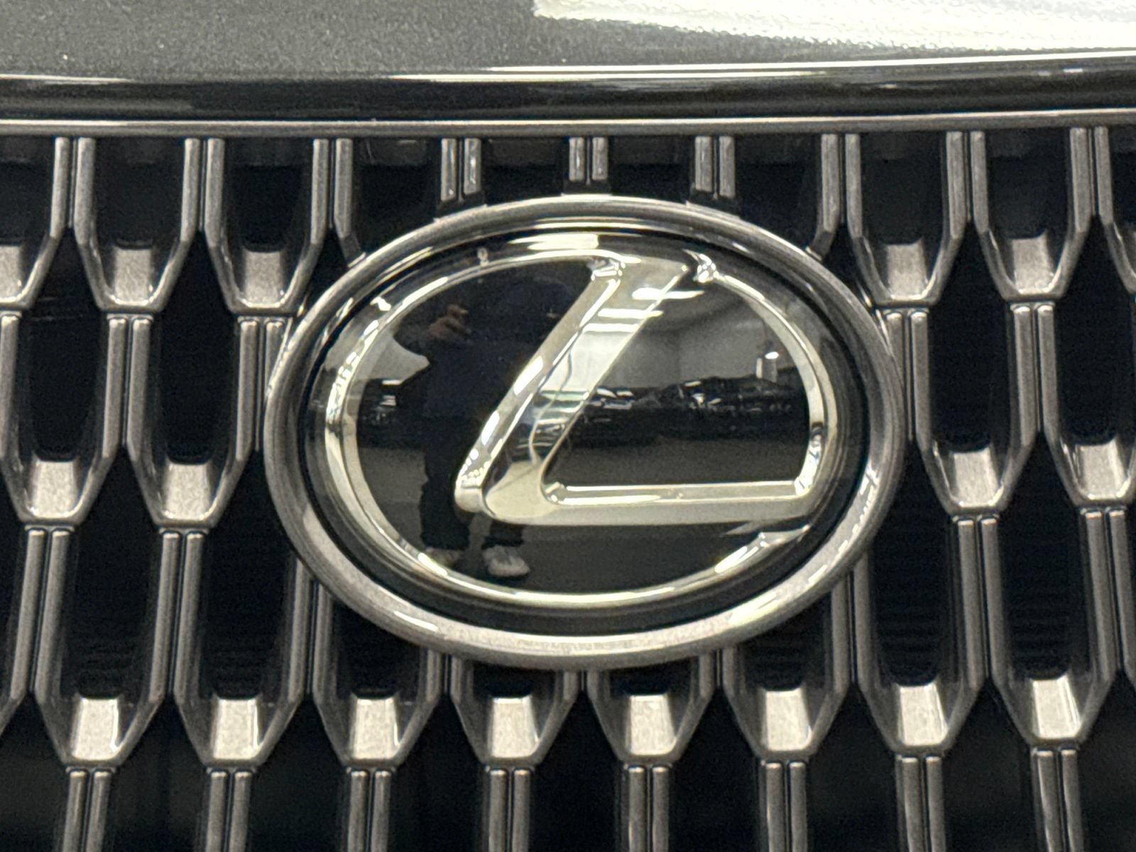 Used 2025 Lexus NX 250 FWD image 10