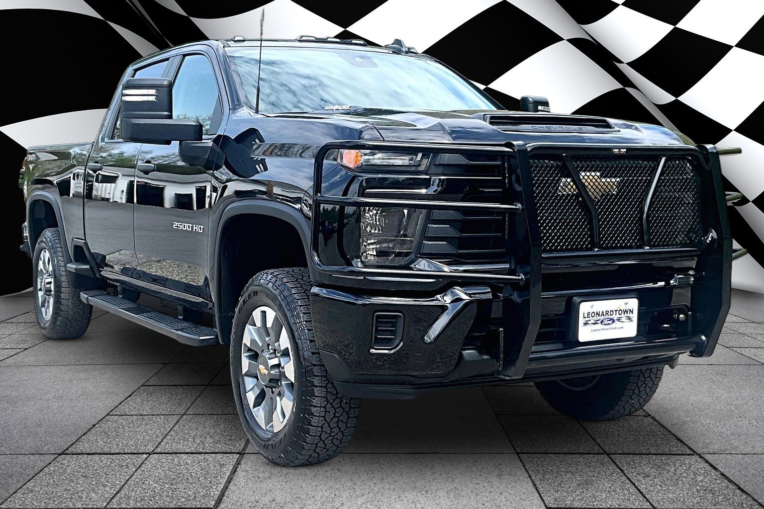 Used 2024 Chevrolet Silverado 2500 Custom w/ Custom Value Package AWD/4WD image 11