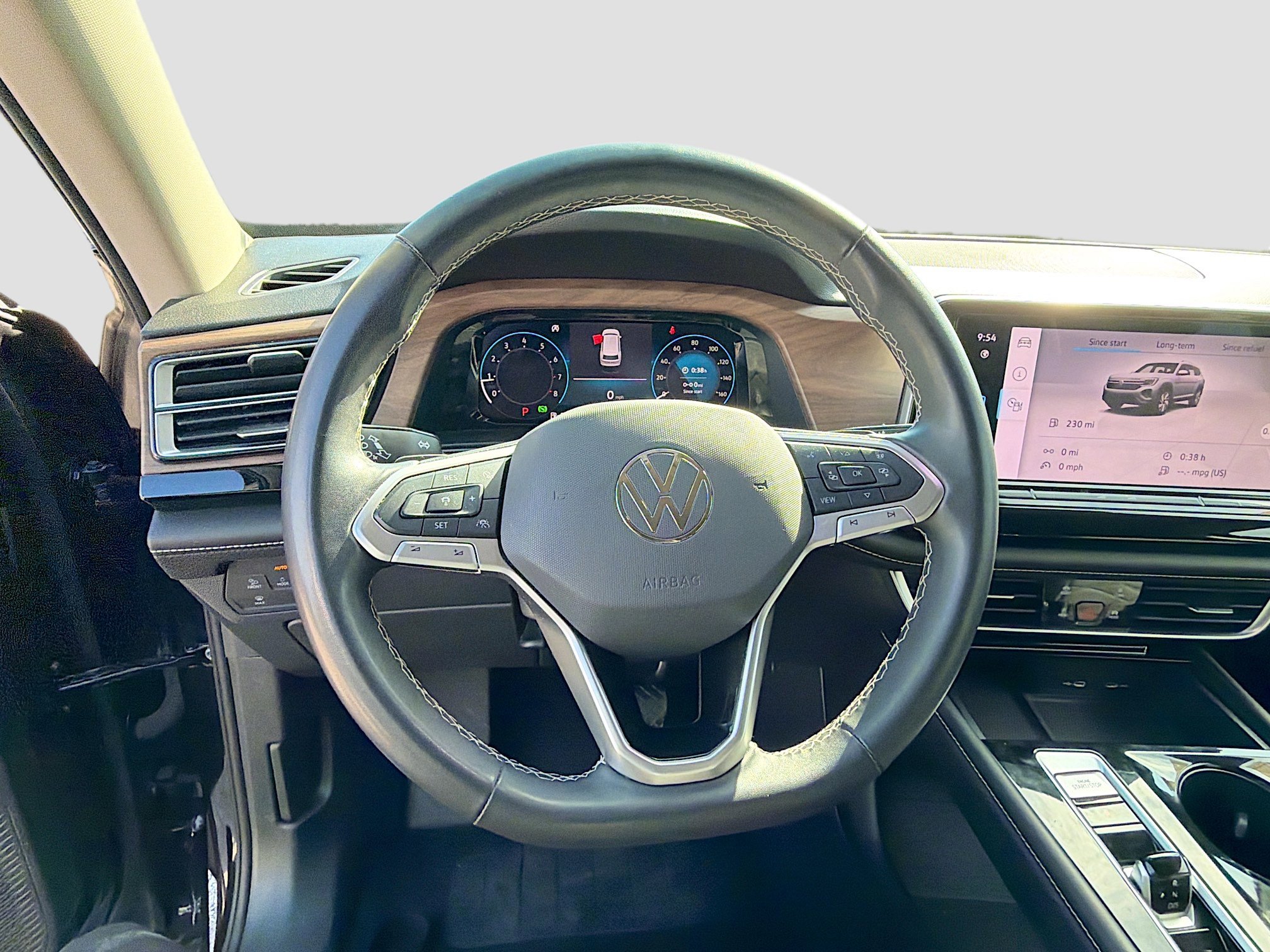 Used 2024 Volkswagen Atlas SE image 39