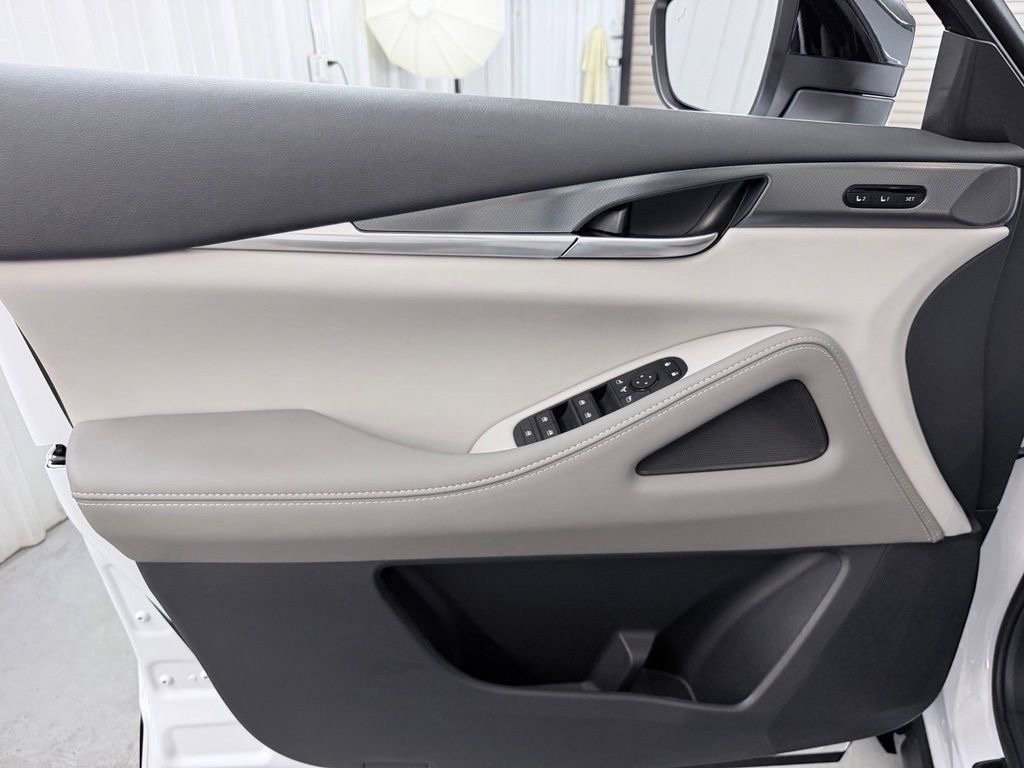 New 2027 INFINITI QX65 Luxe w/ Cargo Package AWD/4WD image 10
