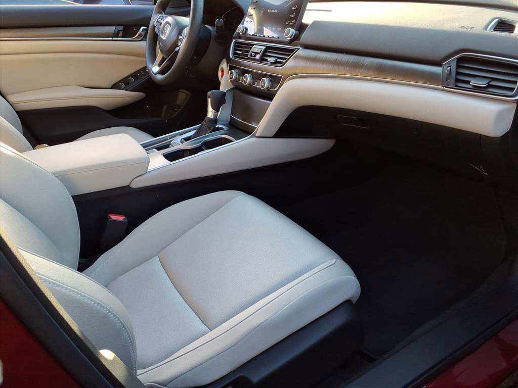 Used 2019 Honda Accord LX image 8
