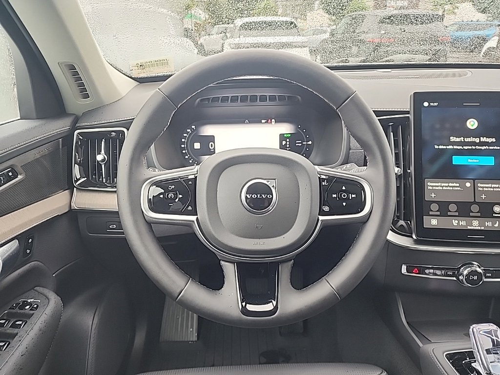 Used 2025 Volvo XC90 T8 Ultra w/ Protection Package Premier AWD/4WD image 23
