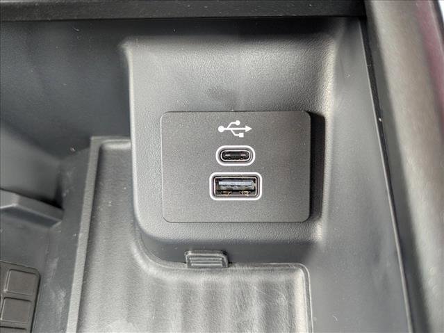 New 2025 Ford Expedition Max Platinum w/ Stealth Appearance Package image 16